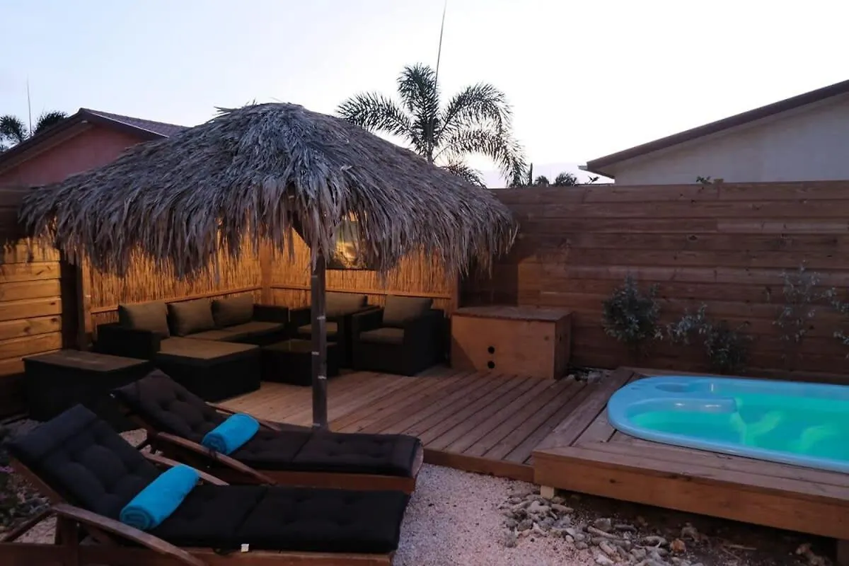 Вилла Casa Papaya With Private Pool And Covered Porch Кралендейк Бонайре, Синт-Эстатиус и Саба