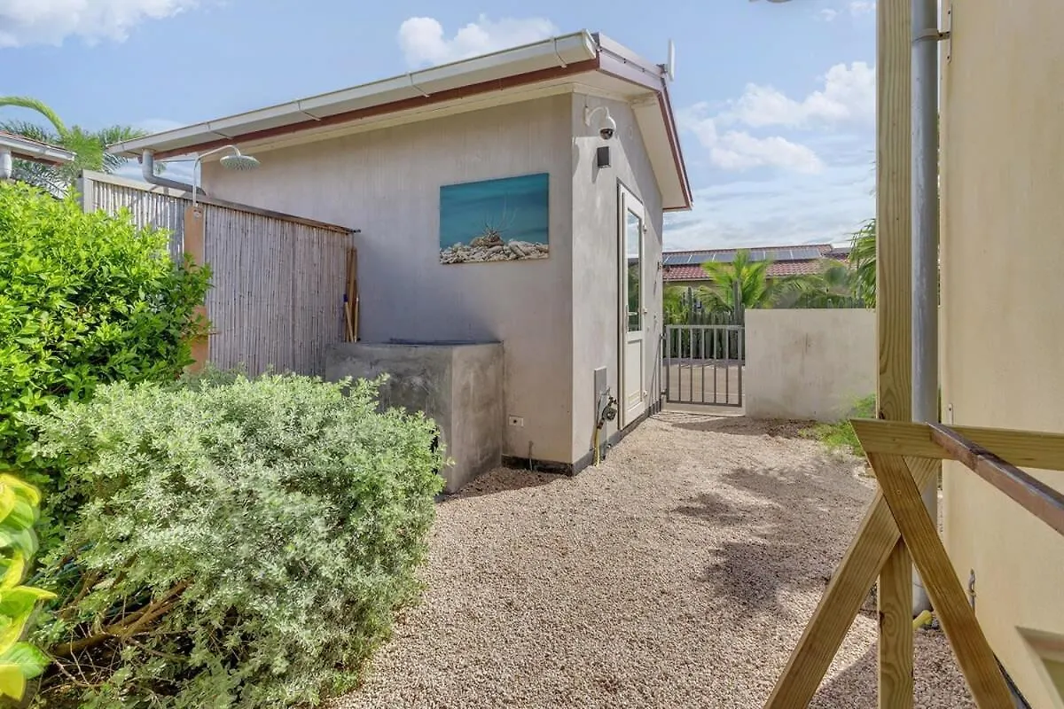 Вилла Casa Papaya With Private Pool And Covered Porch Кралендейк Бонайре, Синт-Эстатиус и Саба
